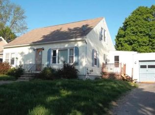 29 Simard Ave, Lewiston, ME 04240