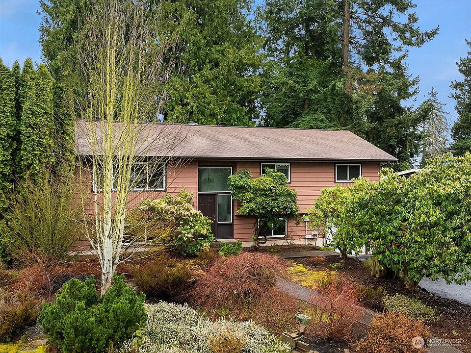 1st image of 4224 184th Street SW