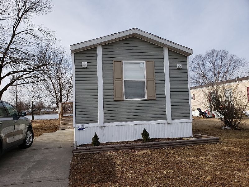 1st image of 75 Mallard Dr