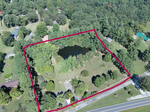 24 Morgan Dr, Murray, KY 42071
