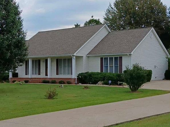 533 Hanging Rock Rd