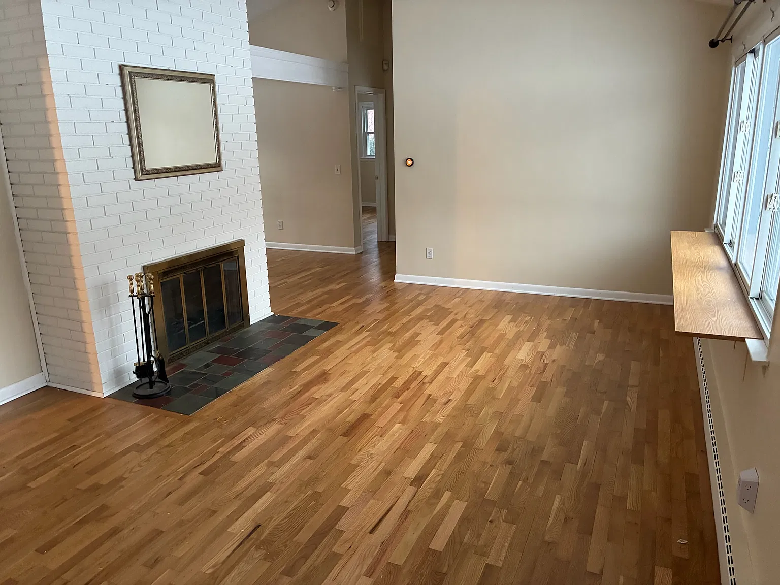 3 bed, 1008 sqft, $2,250 — Photo 3