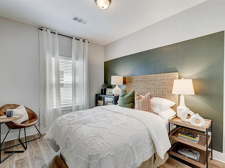 Carmel Villas — Photo 107