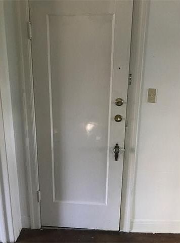 2nd image of 1010 W 26th St APT D