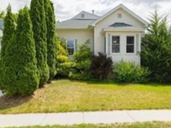 901 S Park St, Red Wing, MN 55066