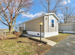 1205 Wedgewood Dr, Rantoul, IL 61866