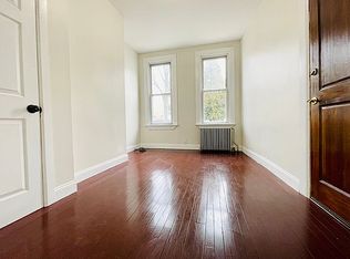 71-44 69th Pl #1R, Ridgewood, NY 11385