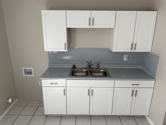 5th image of 2544 Abelwood Rd