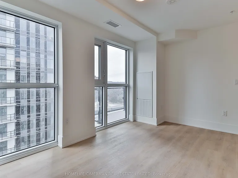 206 King St W #Penthouse 1 — Photo 35