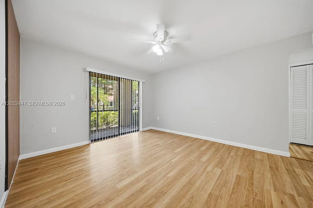 Biscayne Beach Club Condo — Photo 3