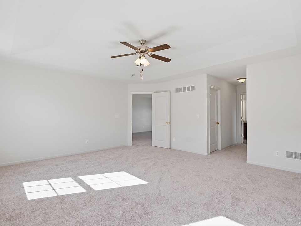 41668 Steinbeck Gln, photo 30