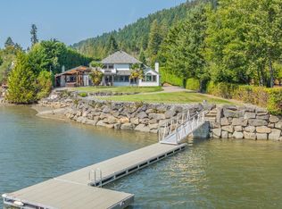 4718/4720 Shell Beach Rd, Cowichan Valley, BC V9G 1K9