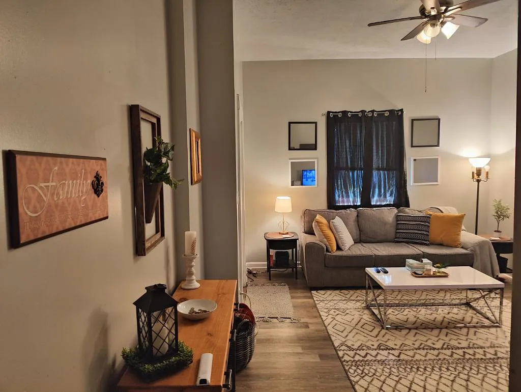 1 bed, 550 sqft, $800 — Photo 4