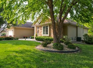 2350 Deer Path, Beloit, WI 53511