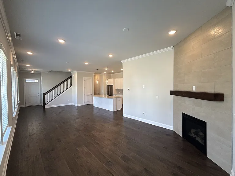 11218 Cobb Creek Ct — Photo 5