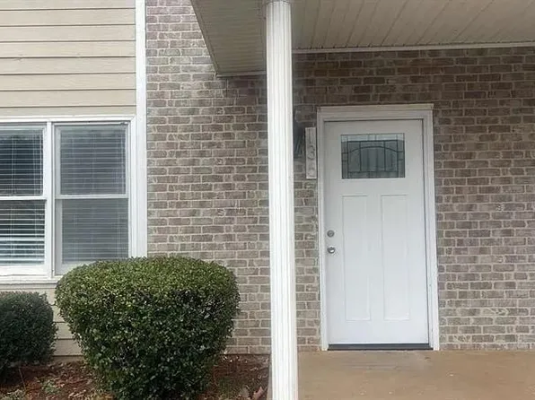 136 Hudson Bridge Ter, Stockbridge, GA 30281