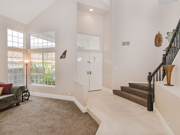 4th image of 9621 Oviedo St