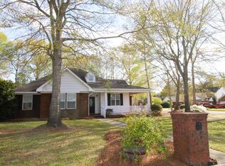 100 Winthrop Ct, Dothan, AL 36305