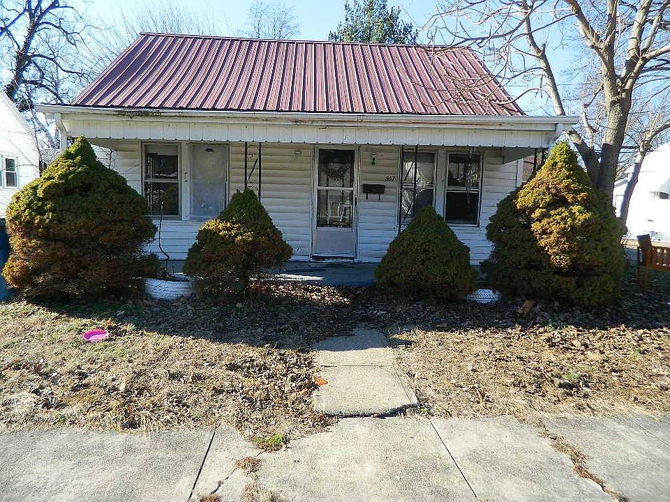 1st image of 307 NE 2nd St