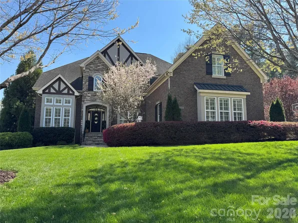 10315 Lemington Dr, Mint Hill, NC 28227