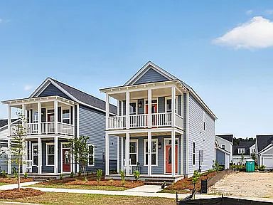 2nd image of 745 Blueway Ave