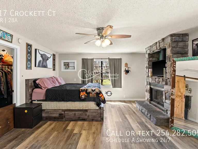 917 Crockett Ct — Photo 17