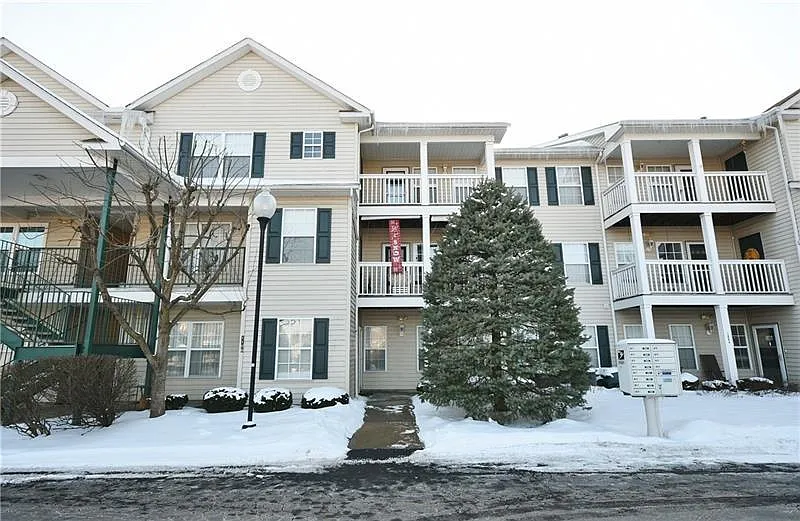 1006 Lenox Dr photo 1
