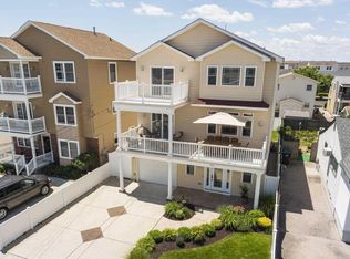 330 40th St S, Brigantine, NJ 08203