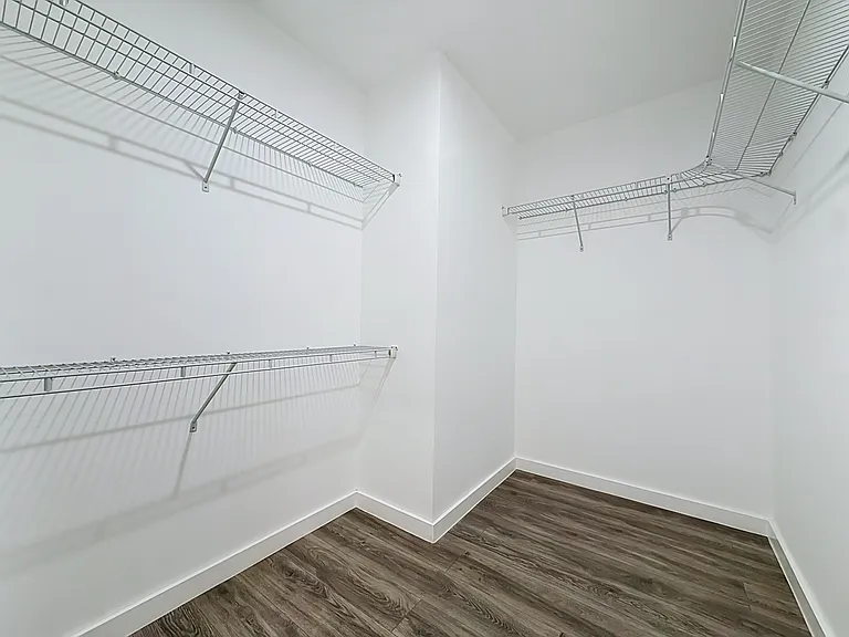 1956 Freedom Dr — Photo 26