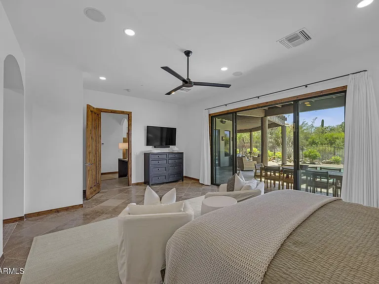3105 E Arroyo Hondo Rd — Photo 36