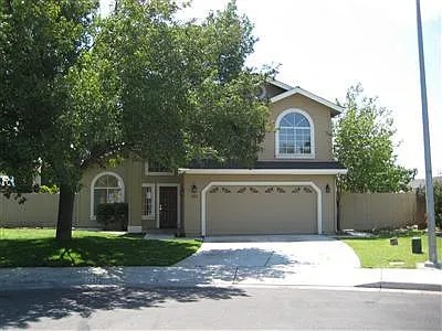 1337 El Cajon Ln photo 1