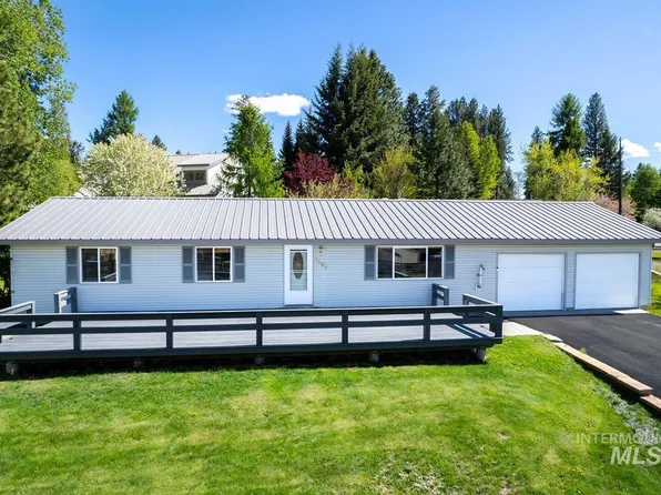 1605 Lawrence Dr, McCall, ID 83638