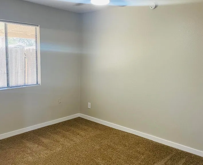 5716 E 23rd St #3 — Photo 37