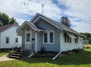 404 2nd Ave, Charles City, IA 50616