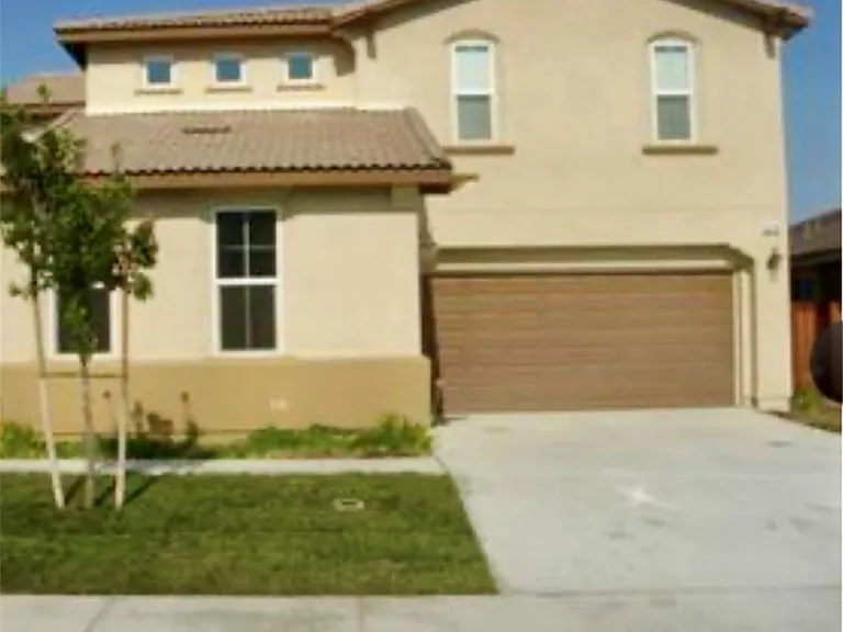 34148 Albacete Ave — Photo 1