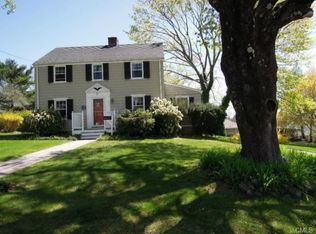 87 Killian Ave, Trumbull, CT 06611