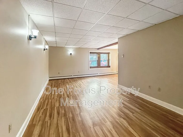 1585 W Southern Ave #6 — Photo 4