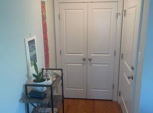 917 N Barton St #3, Arlington, VA 22201