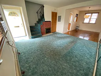 Sold by Winzone Realty Inc