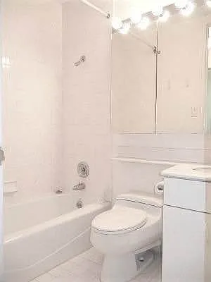 Rented by Douglas Elliman | media 41