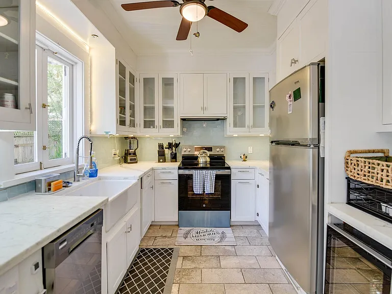 524 White St — Photo 27