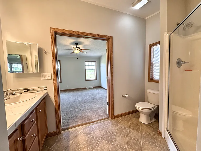 650 Bostwick Rd — Photo 9