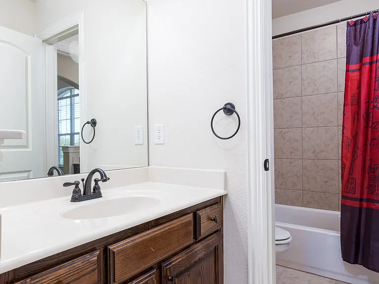 2555 Hannah Cir — Photo 25