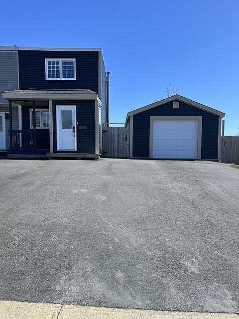 1st image of 2 Devine Place