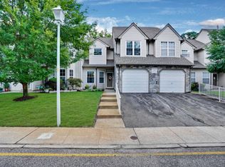 2404 Grassy Hollow Dr, Toms River, NJ 08755