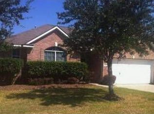 228 Meadowhill Ln, Dickinson, TX 77539