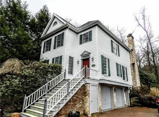 240 Old Airport Rd, Greensburg, PA 15601