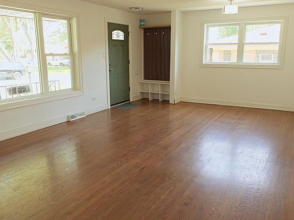 2nd image of 9944 Cook Ave