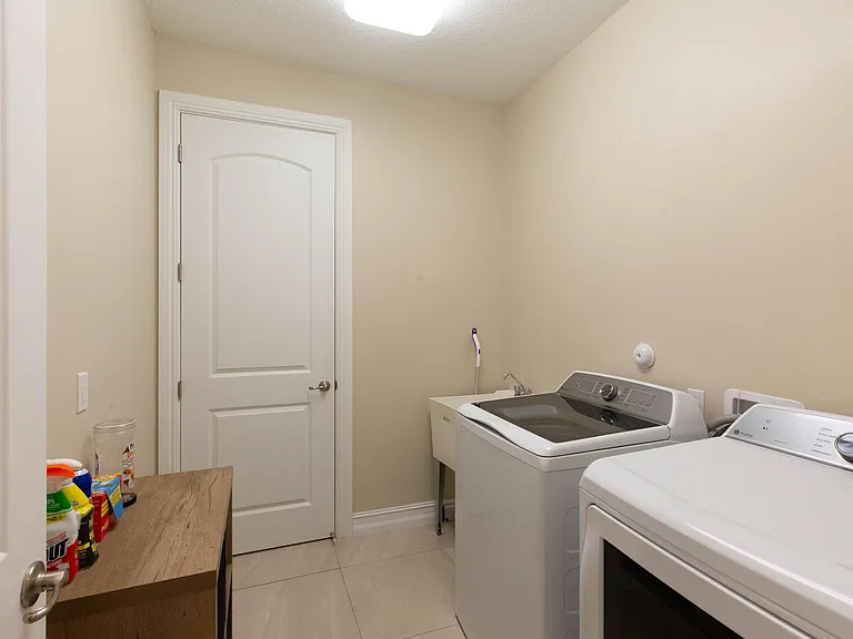 63 Dogwood Ct — Photo 16