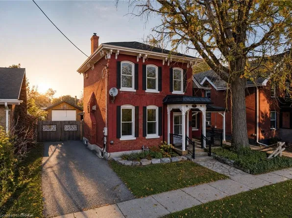 74 Richmond St, Brantford, ON N3T 3Y5